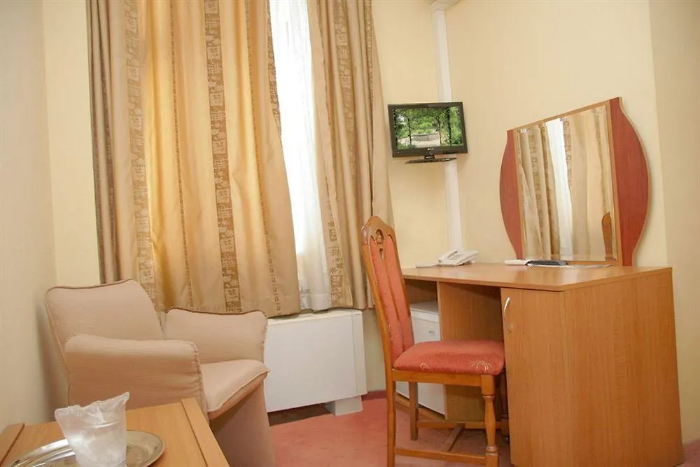Hotel Amphitryon Bucarest