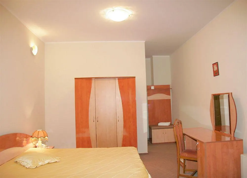 ***  בוקרשט Hotel Amphitryon רומניה