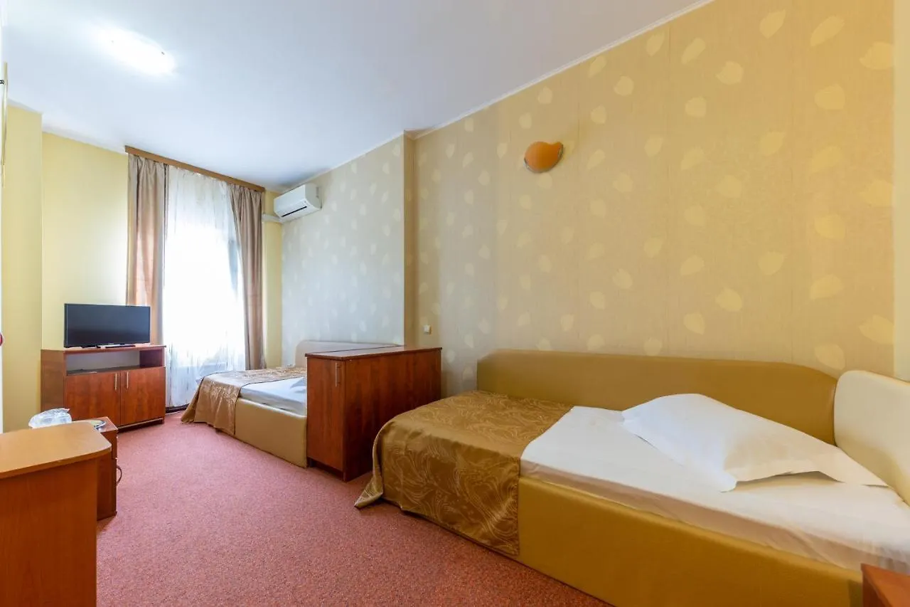 Hotel Amphitryon Bukareszt 3*,