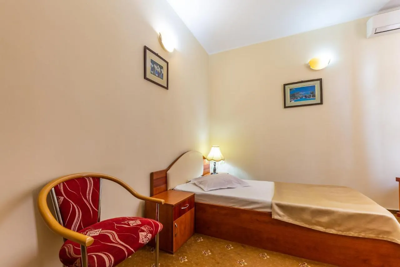 Hotel Amphitryon Bukareszt
